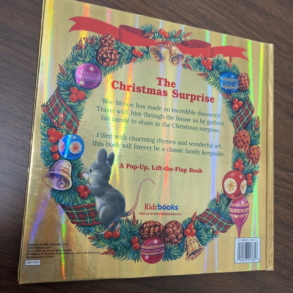 Pop Up The Christmas Surprise: A Classic Mouse Family Tale (Kidsbooks, 2006) - Picture 2 of 14
